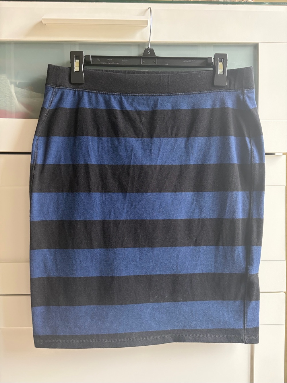 Old Navy Blue & Black Striped Pencil Skirt